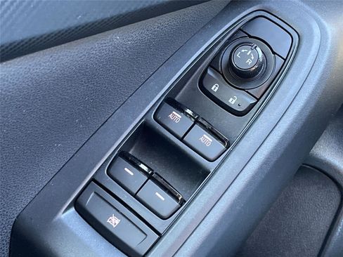 Certified 2024 Subaru Crosstrek 2.0i Premium image 25