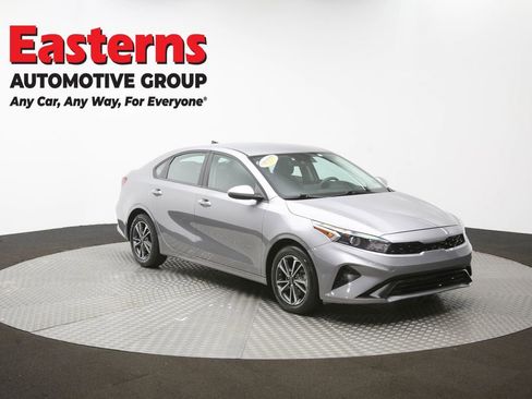 Used 2024 Kia Forte LXS image 49