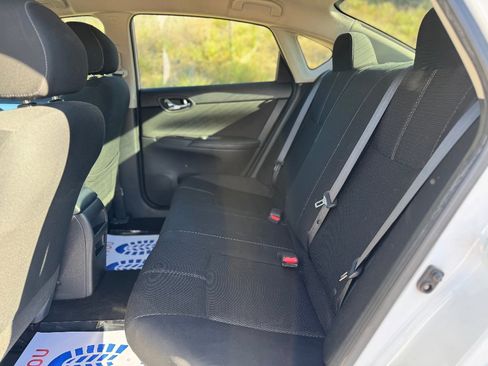 Used 2018 Nissan Sentra S w/ S Midnight Style Package image 18