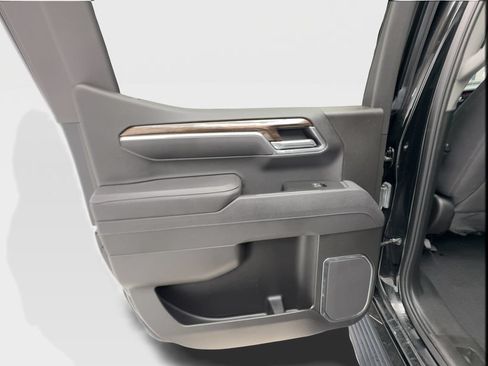Used 2025 GMC Sierra 1500 Elevation RWD image 27