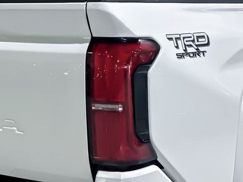Used 2024 Toyota Tacoma TRD Sport RWD image 11