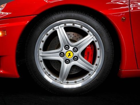 Used 2005 Ferrari 360 Spider RWD image 16
