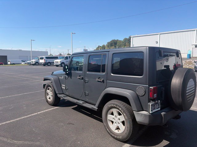 Used 2017 Jeep Wrangler Unlimited Sport w/ Quick Order Package 24S AWD/4WD image 3