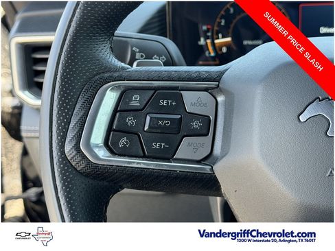 Used 2025 Ford Mustang GT Premium RWD image 11