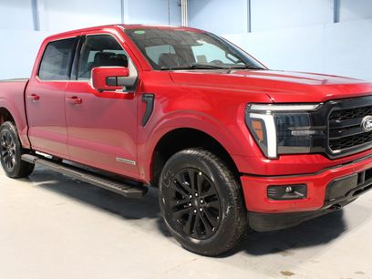 New 2025 Ford F150 Lariat w/ Equipment Group 502A High