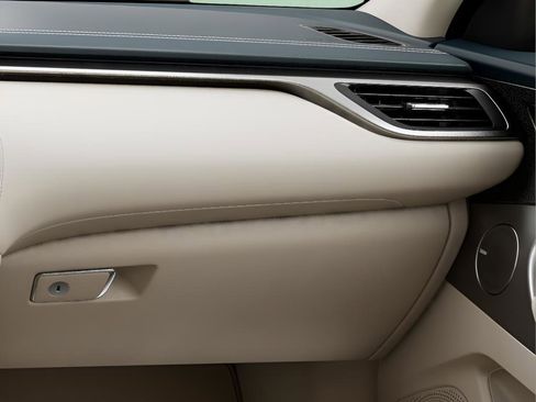 New 2026 Genesis G70 2.5T Prestige image 25