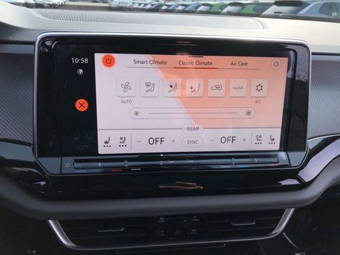 New 2026 Volkswagen Atlas Peak Edition AWD/4WD image 26