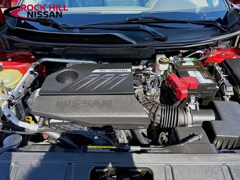 Used 2023 Nissan Rogue SL w/ SL Premium Package image 32