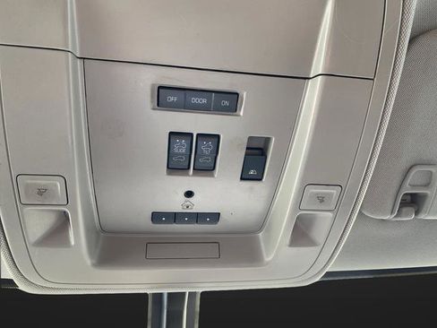 Used 2017 GMC Sierra 2500 SLT image 27