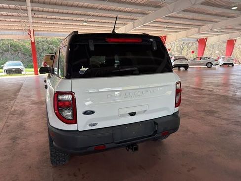 Used 2021 Ford Bronco Sport Badlands image 12