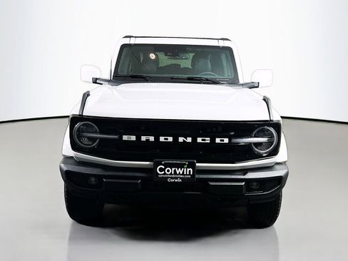 New 2025 Ford Bronco Outer Banks image 4
