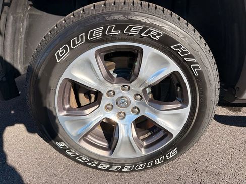 Used 2022 RAM 1500 Laramie AWD/4WD image 35