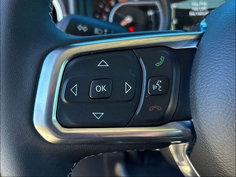 New 2025 Jeep Wrangler Unlimited Sahara w/ Safety Group AWD/4WD image 12