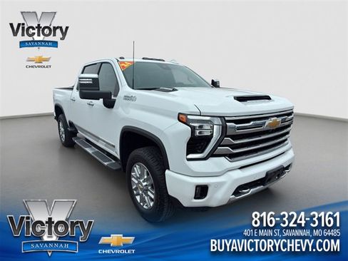 Used 2024 Chevrolet Silverado 3500 High Country w/ High Country Premium Package image 1