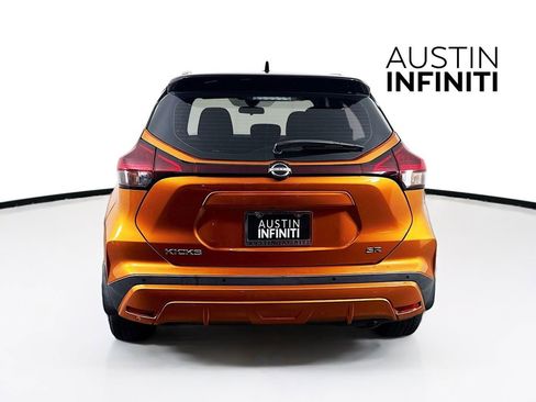 Used 2023 Nissan Kicks SR image 7