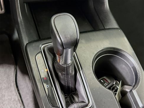 Used 2023 Honda Civic Sport image 14