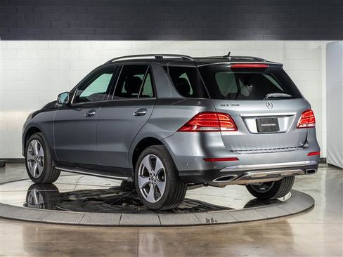 Used 2018 Mercedes-Benz GLE 350 image 3