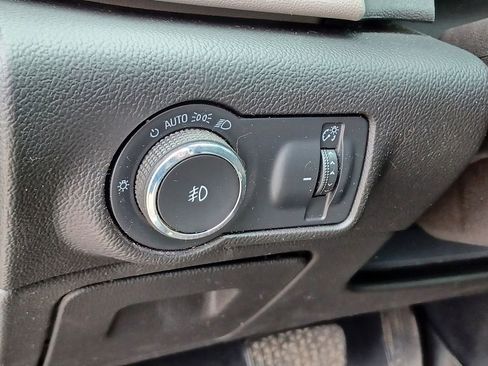 Used 2015 Buick Verano Convenience FWD image 13