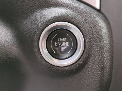 Certified 2022 Chevrolet Silverado 1500 Custom Trail Boss w/ LPO, Dark Essentials Package image 15