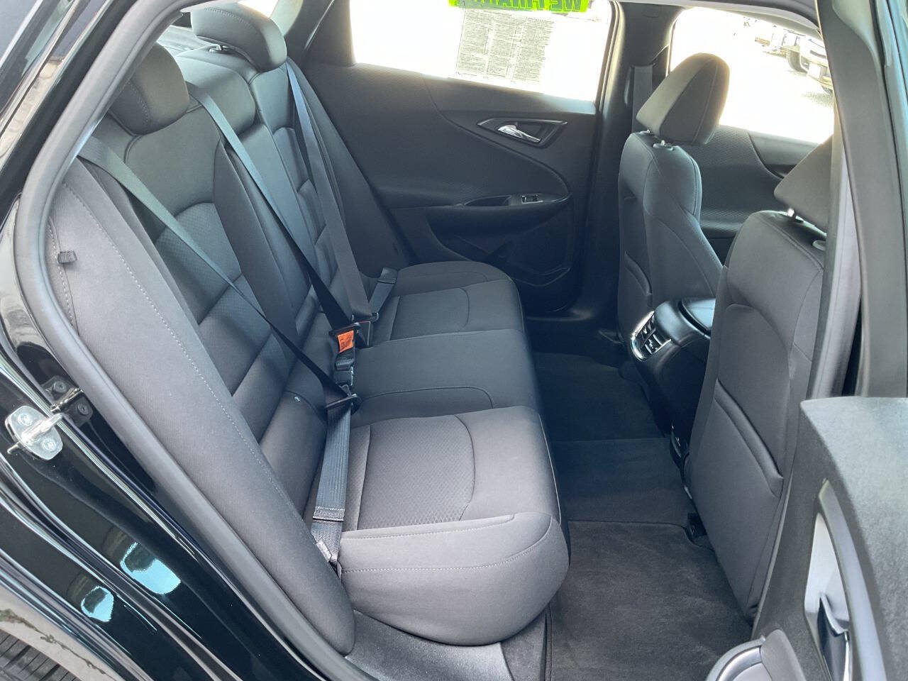 Used 2018 Chevrolet Malibu LT FWD image 36