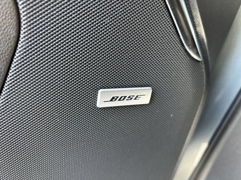 Certified 2025 GMC Yukon Denali image 38