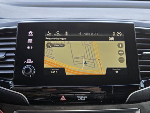 Used 2023 Honda Passport TrailSport image 11