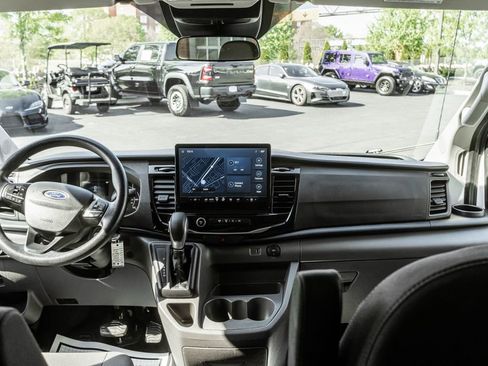 Used 2024 Ford Transit 350 XLT RWD image 7