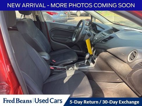 Used 2018 Ford Fiesta SE w/ Cold Weather Package FWD image 9