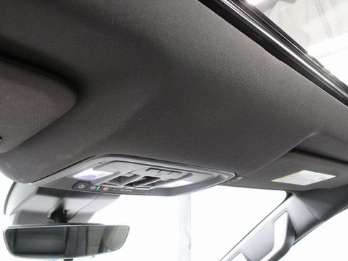 Used 2023 Chevrolet Silverado 1500 ZR2 w/ Technology Package image 29