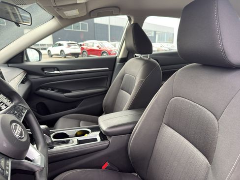 Certified 2023 Nissan Altima 2.5 SV image 26