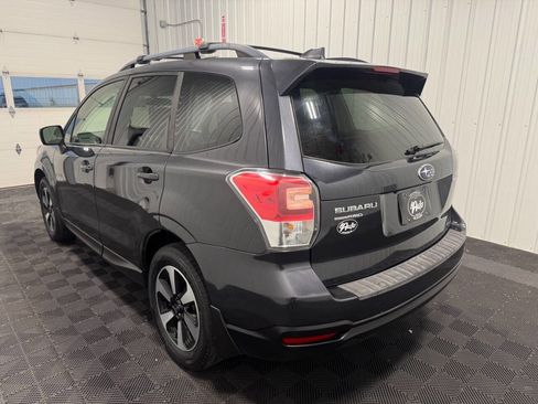 Used 2017 Subaru Forester 2.5i Premium w/ Protection Package #1 AWD/4WD image 4