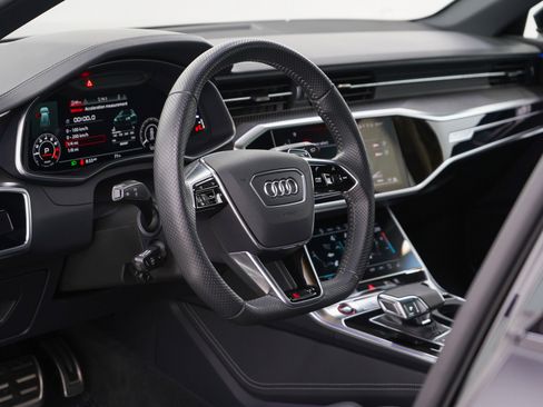 Used 2021 Audi RS 6 AWD/4WD image 34
