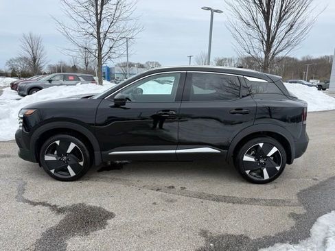 Certified 2025 Nissan Kicks SR w/ SR Premium Package image 7