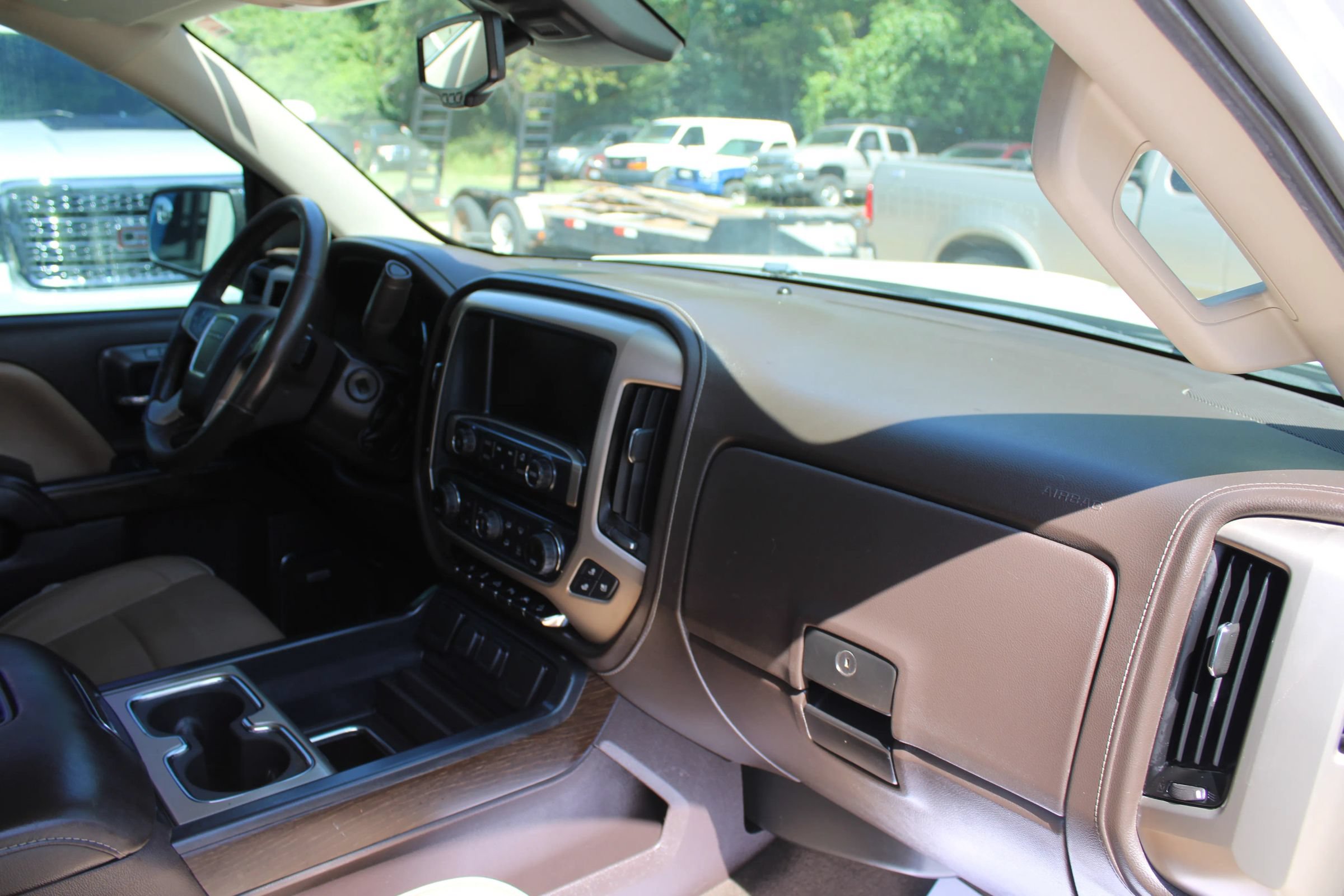 Used 2017 GMC Sierra 1500 Denali AWD/4WD image 22