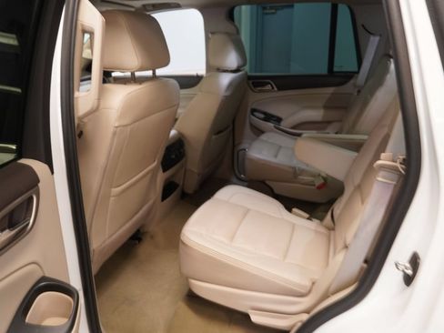 Used 2018 GMC Yukon Denali w/ Open Road Package AWD/4WD image 18