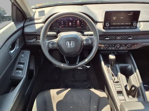 Used 2024 Honda Accord EX image 4