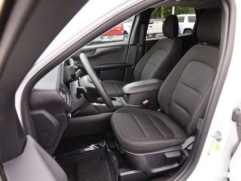 Used 2025 Ford Escape Active AWD/4WD image 8