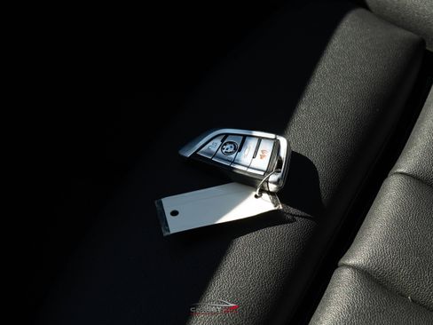 Used 2018 BMW 530i xDrive w/ Premium Package image 49