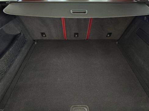 Certified 2023 Porsche Cayenne Platinum Edition image 15