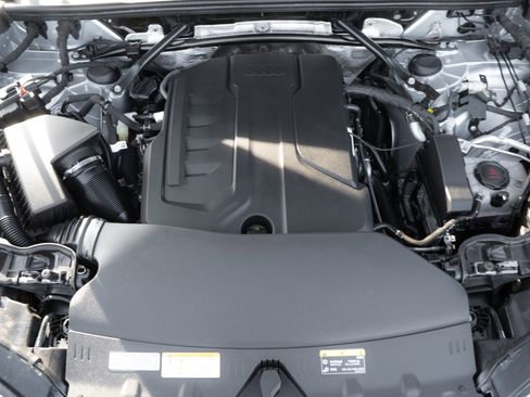 Certified 2025 Audi Q5 Premium Plus w/ Premium Plus image 34