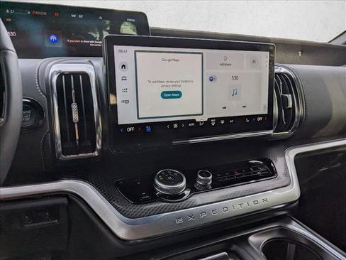 New 2026 Ford Expedition Platinum w/ Stealth Performance Package image 11