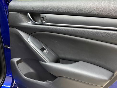 Used 2020 Honda Accord Sport image 36