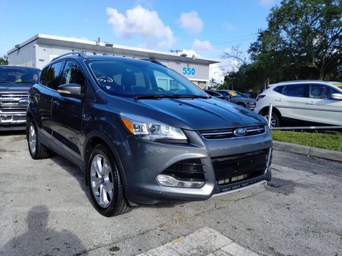 Used 2014 Ford Escape Titanium w/ Equipment Group 401A AWD/4WD image 14
