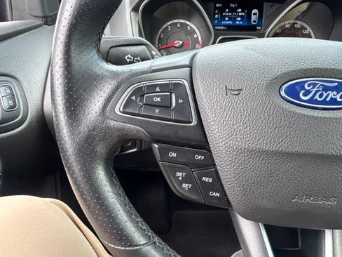 Used 2017 Ford Focus ST FWD image 22