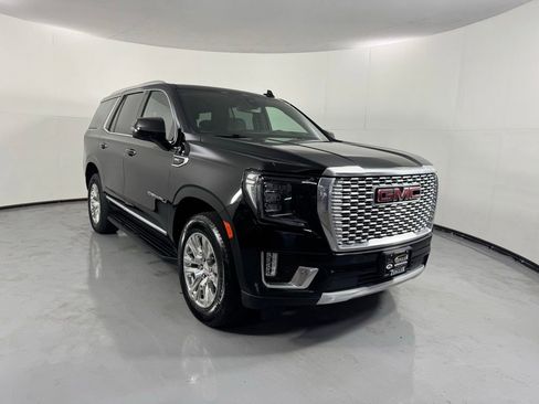 Used 2022 GMC Yukon Denali AWD/4WD image 3