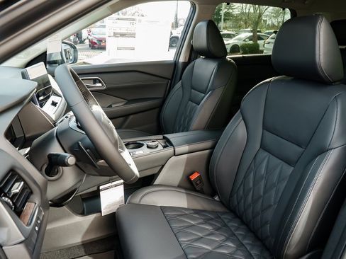 New 2026 Nissan Rogue Platinum image 22