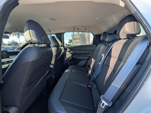 New 2026 Nissan Leaf SV+ w/ Floor Mat Package (SV+) FWD image 11