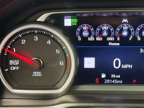 Used 2019 Chevrolet Silverado 1500 High Country w/ Technology Package image 13