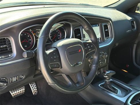 Used 2017 Dodge Charger R/T Scat Pack w/ Beats Audio Group image 17
