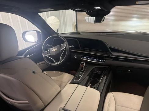 Used 2021 Cadillac Escalade Sport w/ LPO, Illumination Package RWD image 23